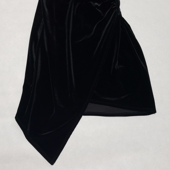 Forever 21 Asymmetrical Black Body Con Dress -M - Picture 4 of 8